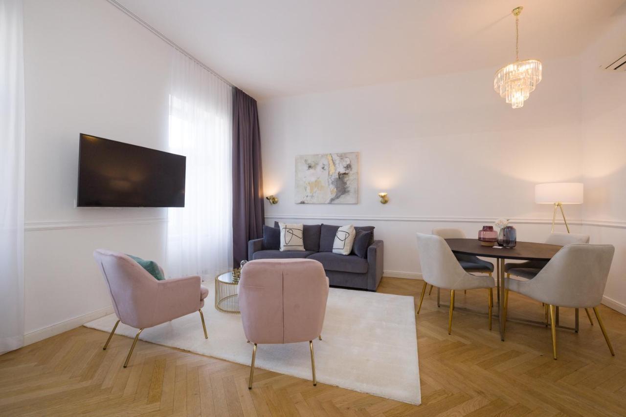 Rafael Kaiser - Premium Apartments - Contactless Check-In Appartamento Vienna